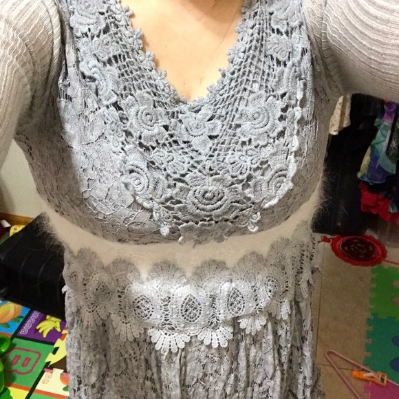 Dresses & Skirts - Beautiful gray wintertime dress!